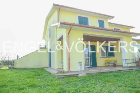 Apartment For Sale 01025 Grotte di Castro (VT) IT